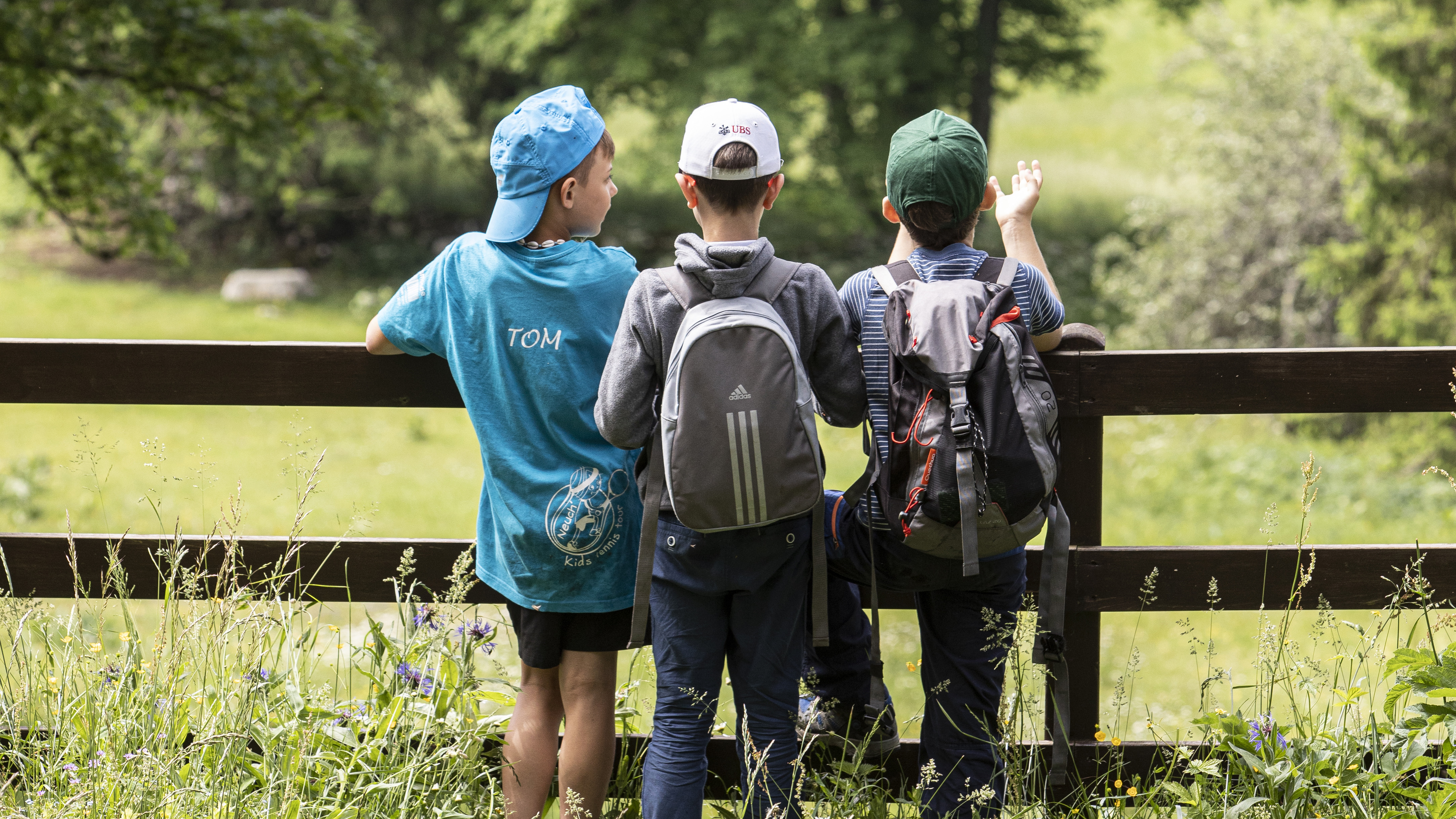 Klassenlager und -Ausflüge: Broschüre im neuen Look